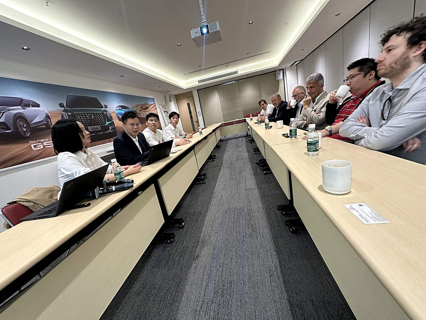 Reunión de trabajo en GAC Motors